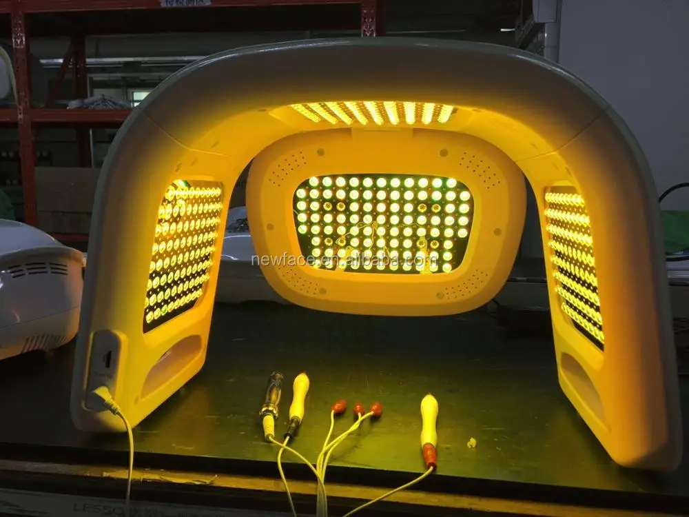 vertical PDT 2020 best selling 7 colors portable PDT / pdt machine / pdt led therapy machine