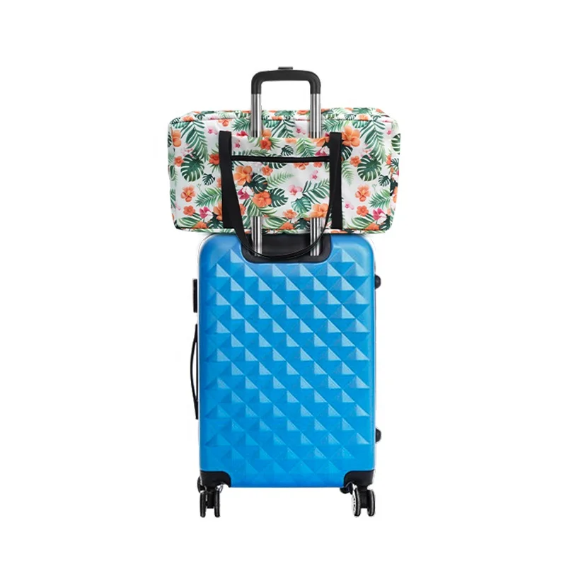 Top Seller Dry Wet Waterproof Duffel Bag Foldable Expandable Duffle Yoga Weekend Shoulder Gym Women Luggage Travel Tote Bag
