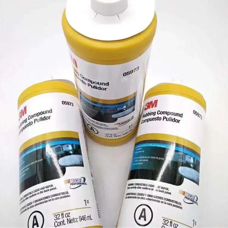 3M 05973 Car Polishing Wax 32 floz 946 mL Liquid Formula Rubbing Compound