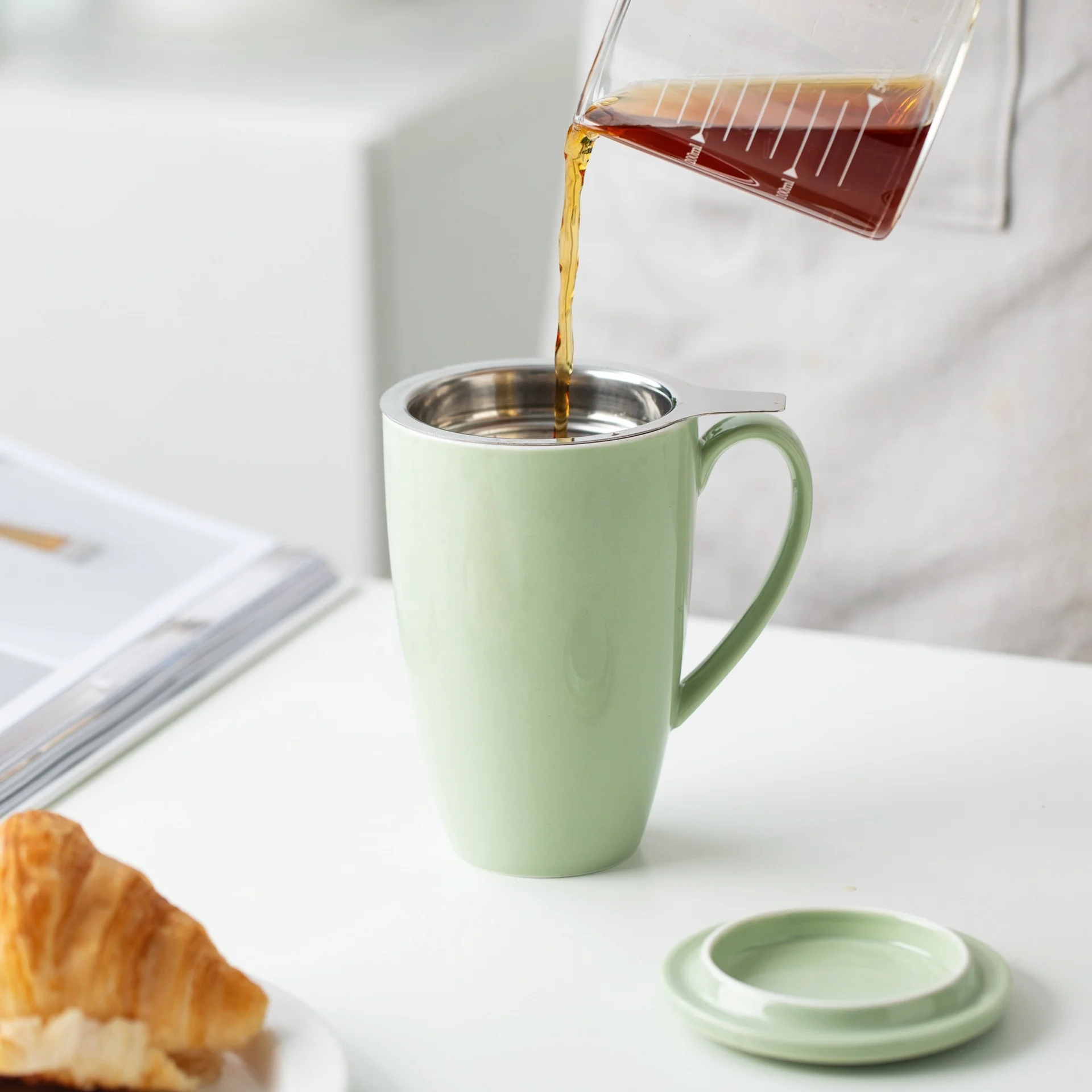 Custom 16oz Loose Leaf Tea Infuser Mug Ceramic Cup with Strainer