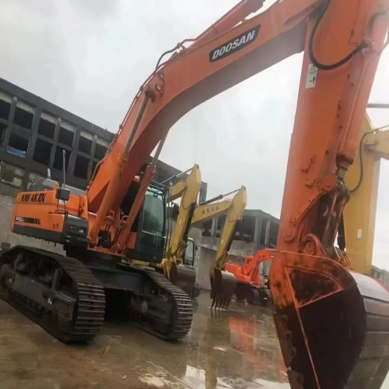 High-Performance Doosan Korea Used Excavator Doosan 500 Second Hand Heavy Big Excavator Machine Doosan 50 tons for Sale