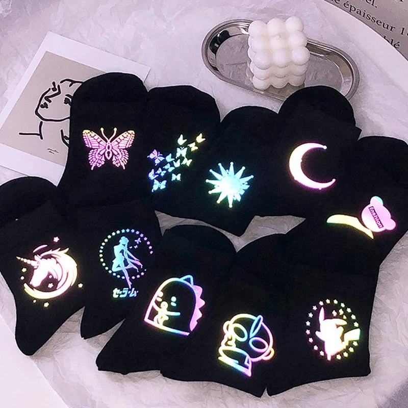 
Night Reflect Light Men&Women Sock Funny Black White Harajuku Moon Butterfly Dino Hip-hop Sock for Lover Skateboard 2021 New 