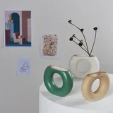 Nordic office gift spaceman model white ceramic ornaments for home decor luxury accessories  .jpg