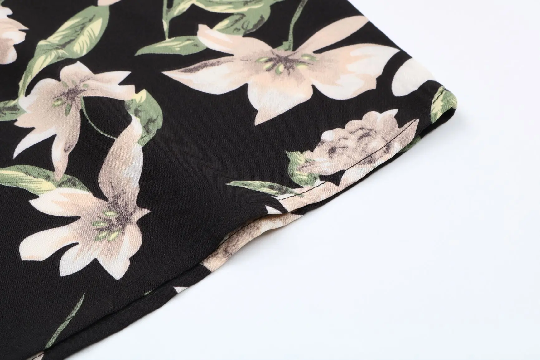 
Summer 2021 Chest Wrap Top and Loose-Fitting Trousers Casual Chiffon Floral Jumpsuit 