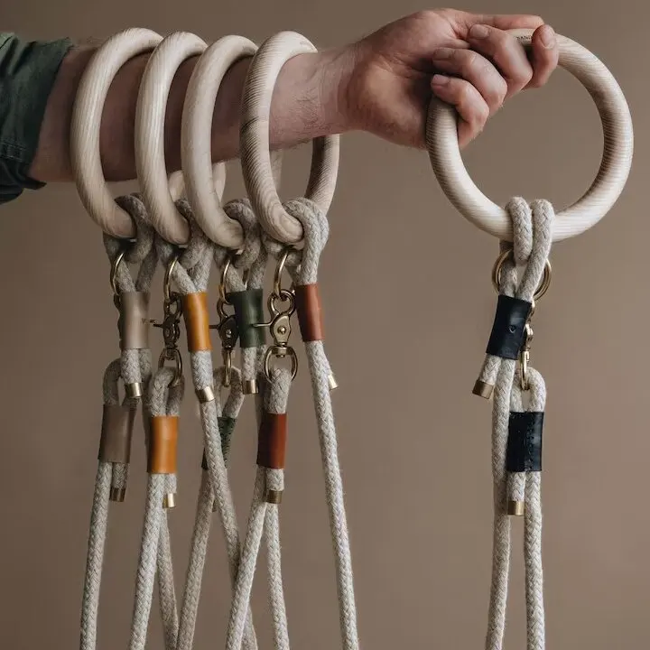 Customizable luxury Dog Lead Hemp Rope personalized logo Choices Tailor dog leash with wooden handle