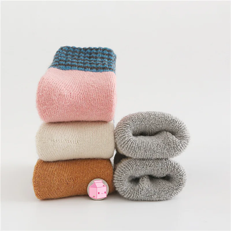 Factory high quality new desgin style colorful winter warmer cozy wool socks thicken women