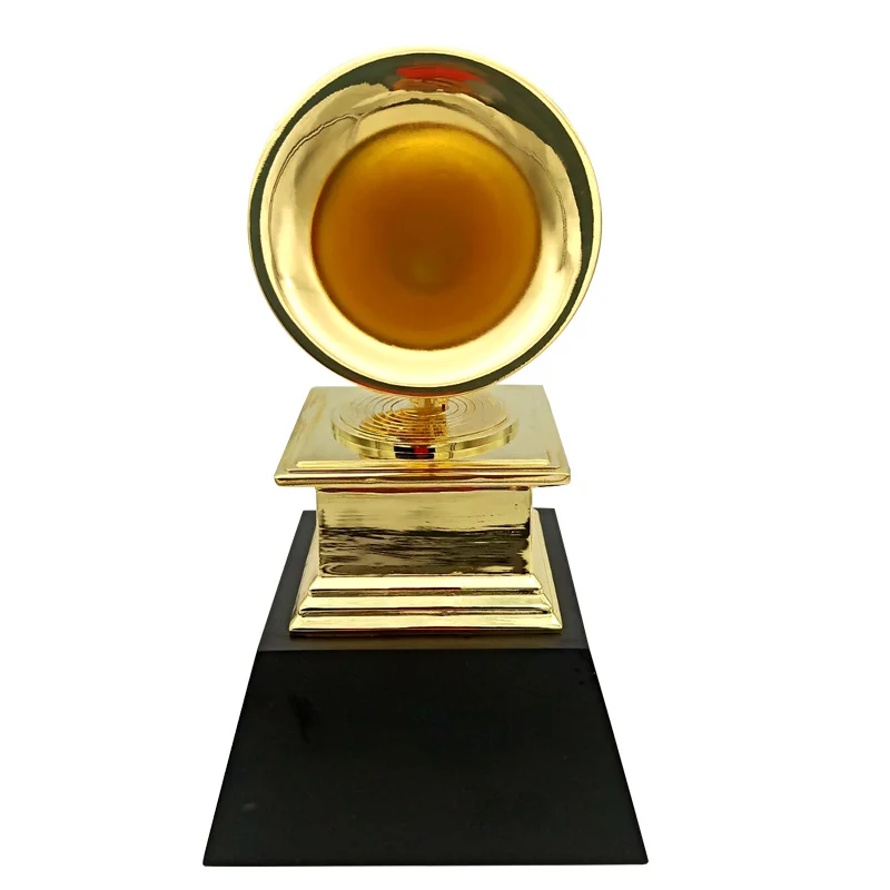 Best sale golden  zinc alloy black crystal base music metal radio trophy customized  grammy award trophy