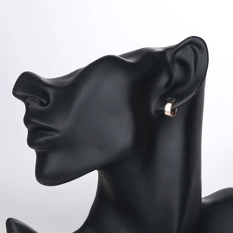 2023 Fashion Classics gold plated earrings 18k Cz Spiral Earring Huggies Earrings Women Micro Pave Ladies Wholesale Jewelry