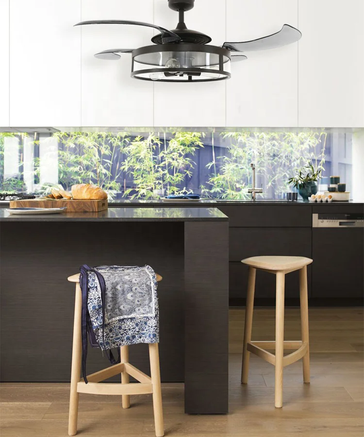 Industrial cool wind retro 4-blades retractable blades with remote control fan electric ceiling fan lamp