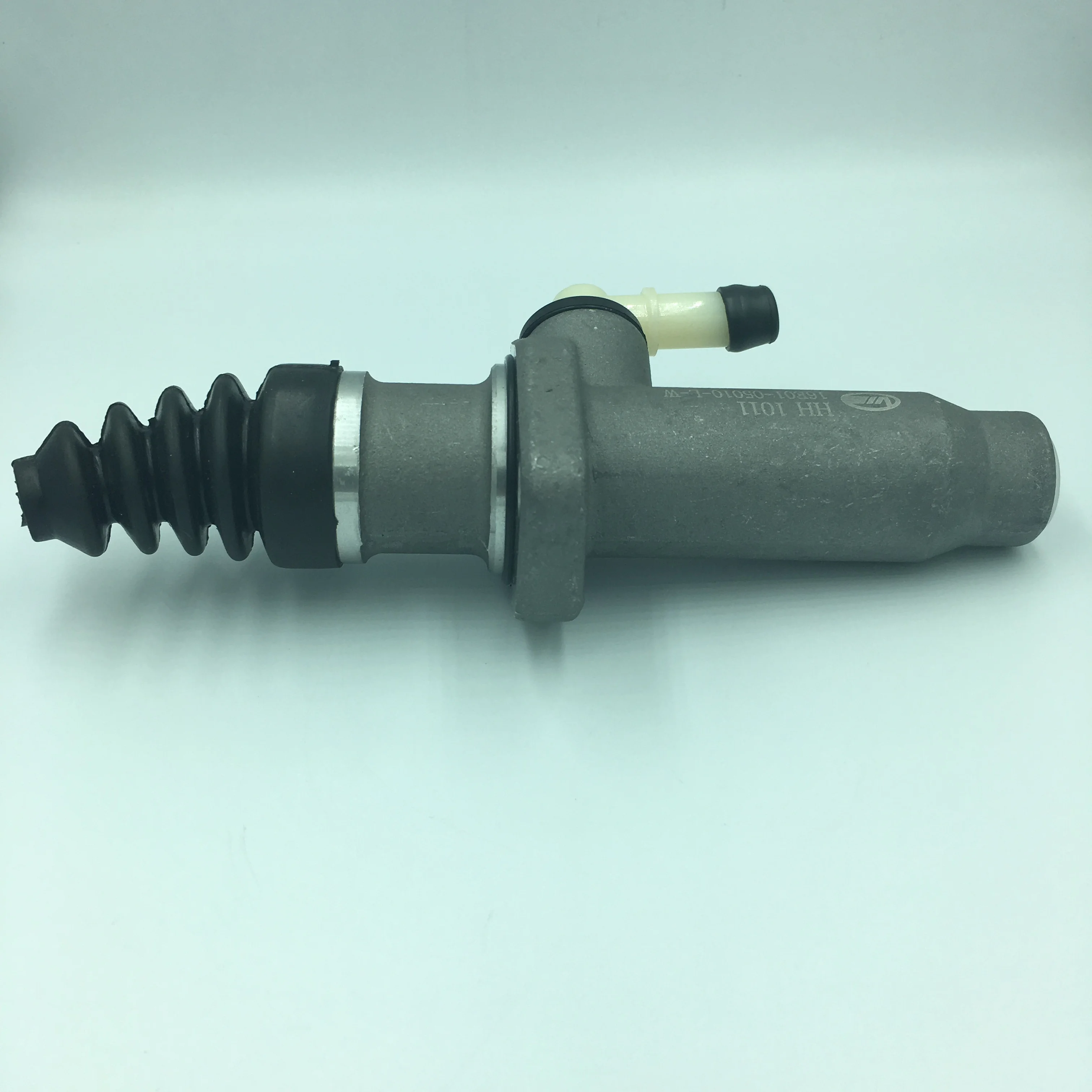 Manufacturers sell high quality automobile clutch main pump or hydraulic clutch main cylinder 16E0105010LW