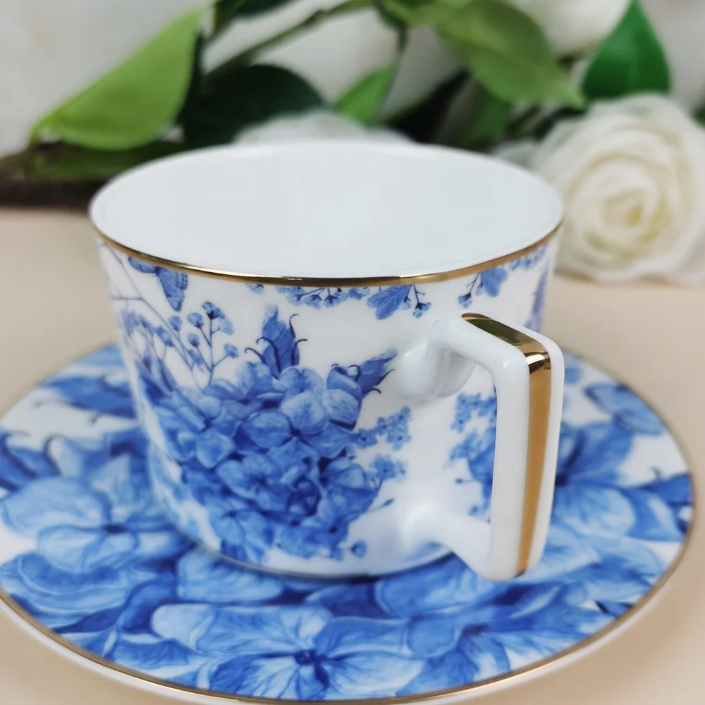 High Quality Cheap Bulk Elegant Ceramic Homeware Fine Bone China Dinner Plates Set For Wedding