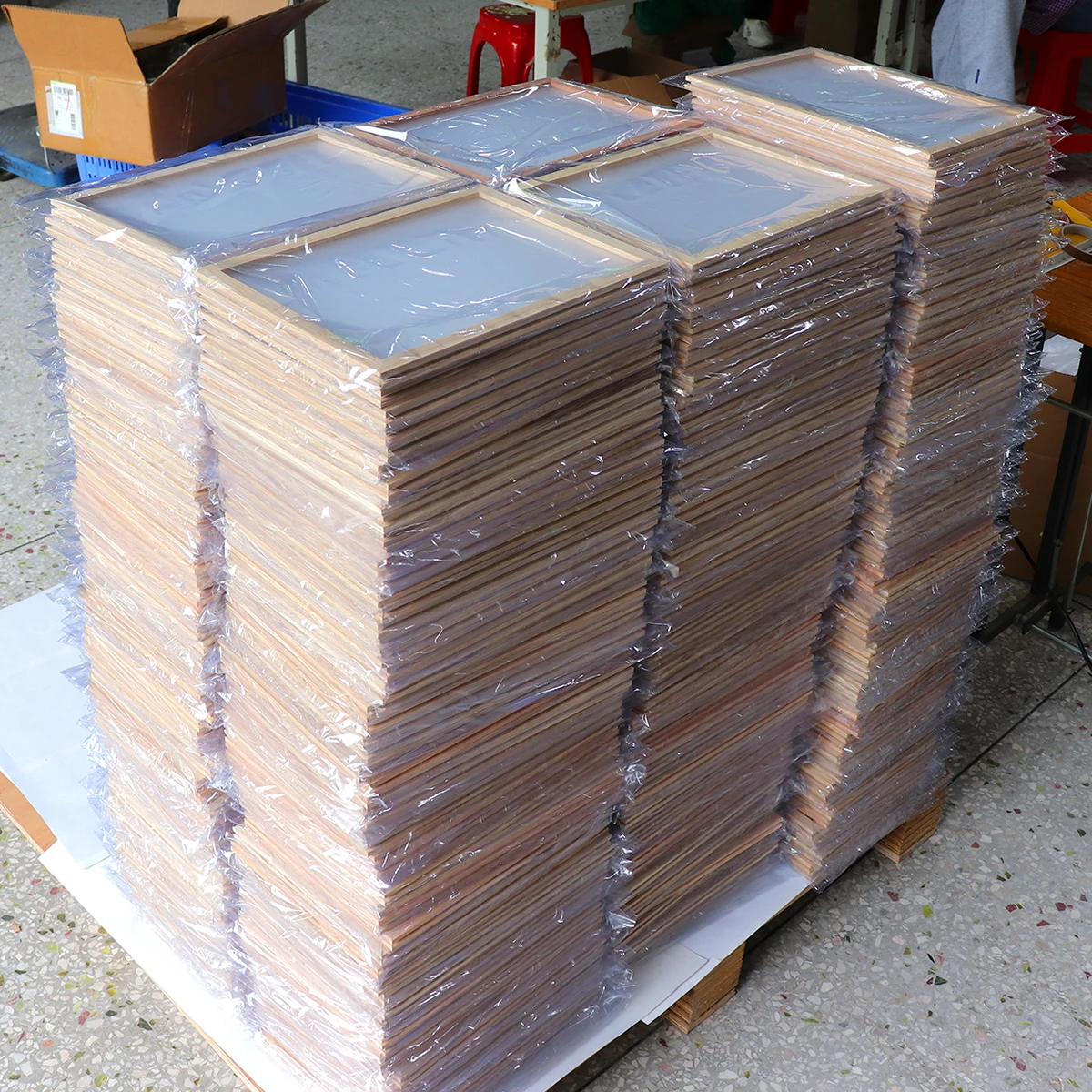 Wholesale A4 Natural Oak Wood Art Photo  Floating Picture Frame Acrylic For Wall