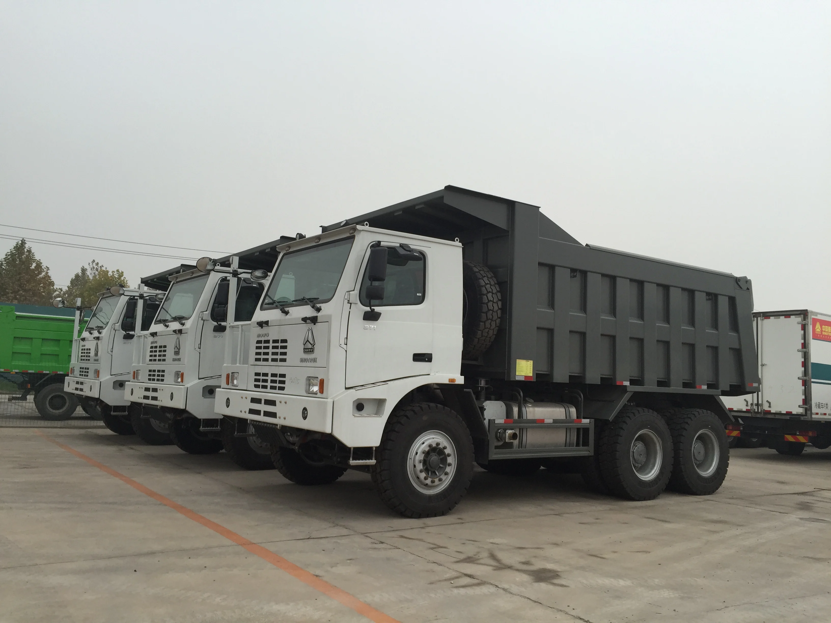 Самосвал для внедорожников 70 тонн