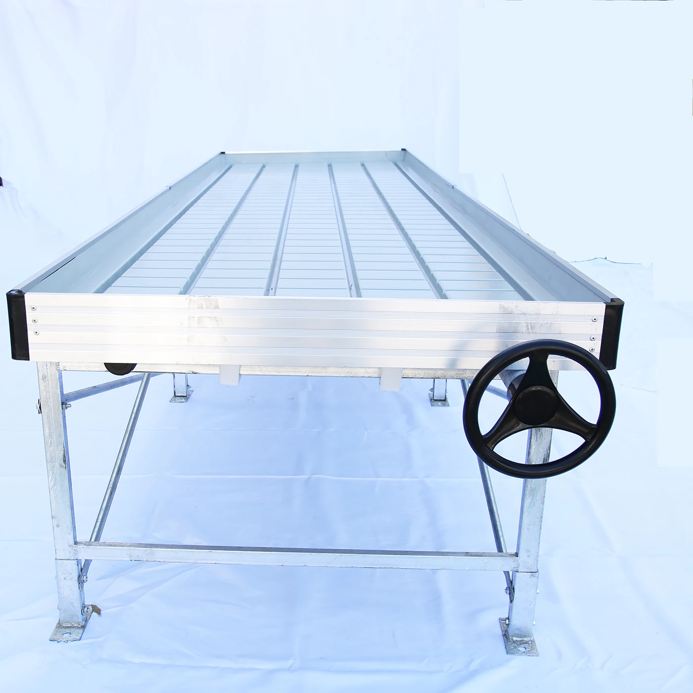 Large Plants ABS Tray Ebb Flow Rolling Bench/Rolling Table Hydroponic System for Agricultural Greenhouses Greenhouse Equipment