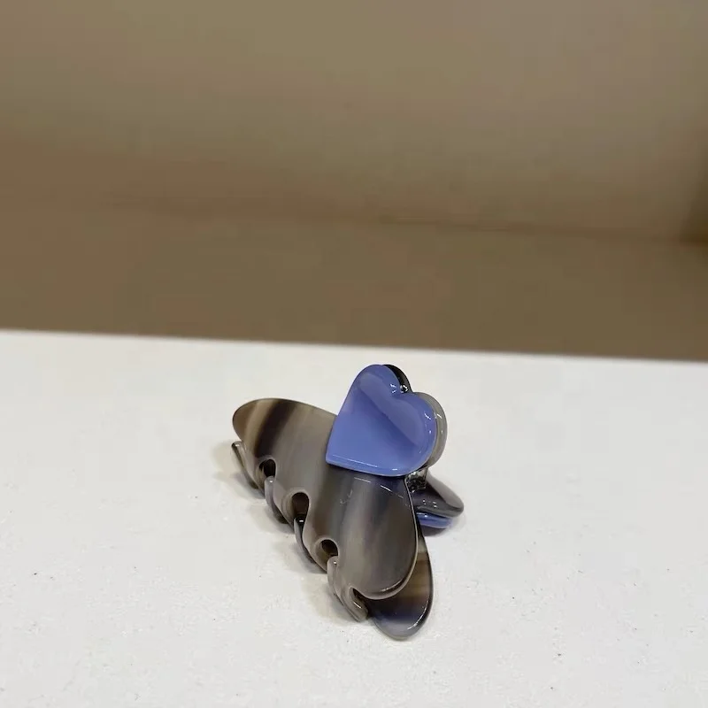 wholesale cute small size 6 cm handle with love heart acetate hair claw clip  kids hair accessories  jaw clips