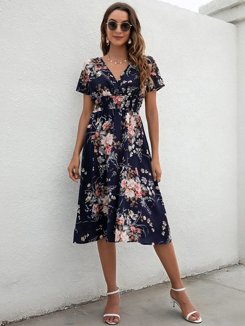 Summer Dresses for Women Beach Empire Waist Flowy Swing Midi Sun Dresses Short Sleeve V-Neck Leaves Print 2024 Casual Dress