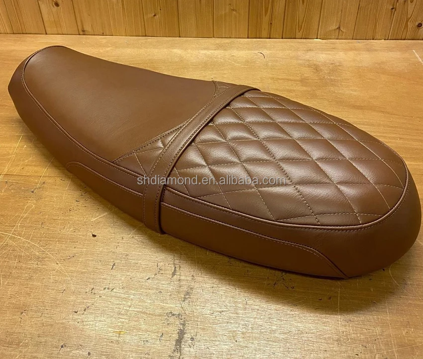 customs triumph bonnie seat Cushion/Triumphbike scramber900/1200XE saddles/old school leather Seat/T120 motorcycle bike  selle