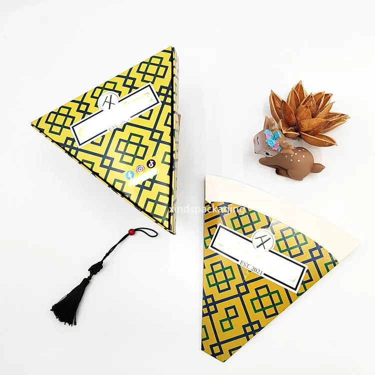Triangle crepe pancakes cake slice pizza pie waffle packaging