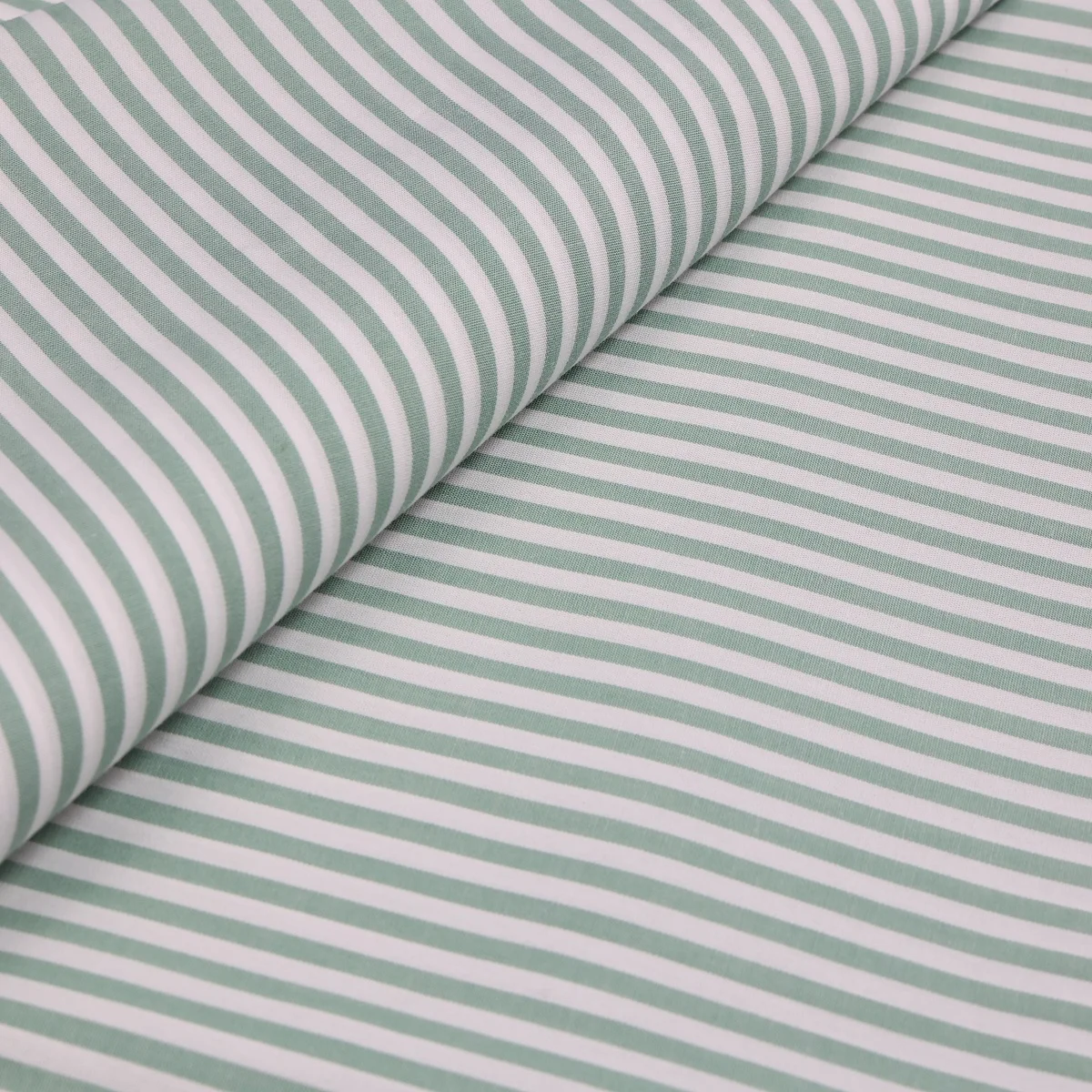 High quality yarn-dyed twill poplin striped cotton fabric with smooth texture