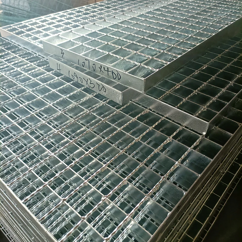 Metal mesh grill stainless steel grating plate home gardening galvanized steel grating fences CE ISO Certificate