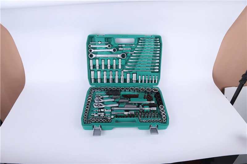 Low Cost 151 Pcs Chrome Vanadium Socket Torque Ratchet Wrench Auto Car Repair Mechanic Toolbox Tools Box Set