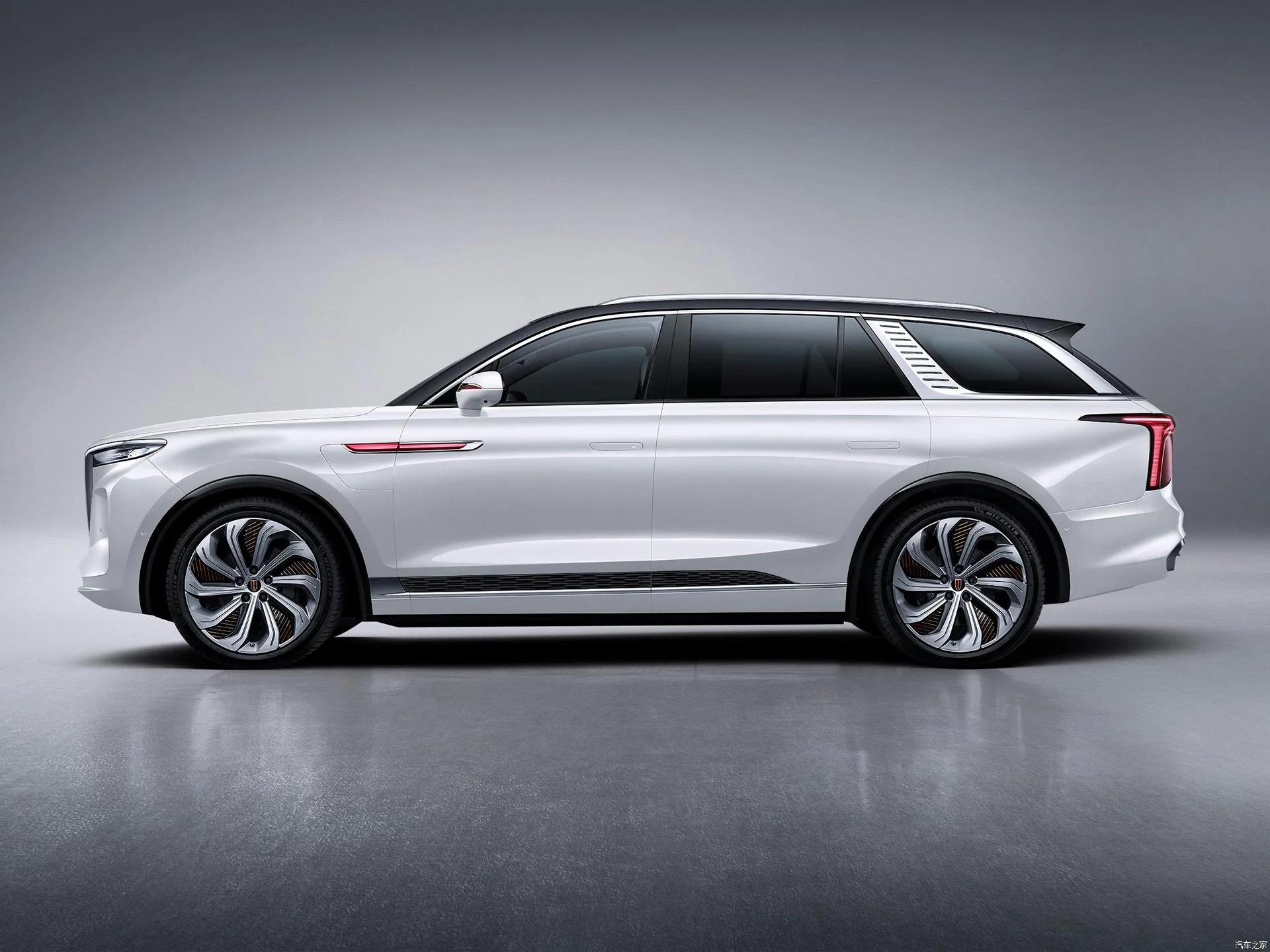 2022 2021used car China super-large SUV Hongqi E-HS9 Luxury large SUV electric vehicles are selling like hot cakes.