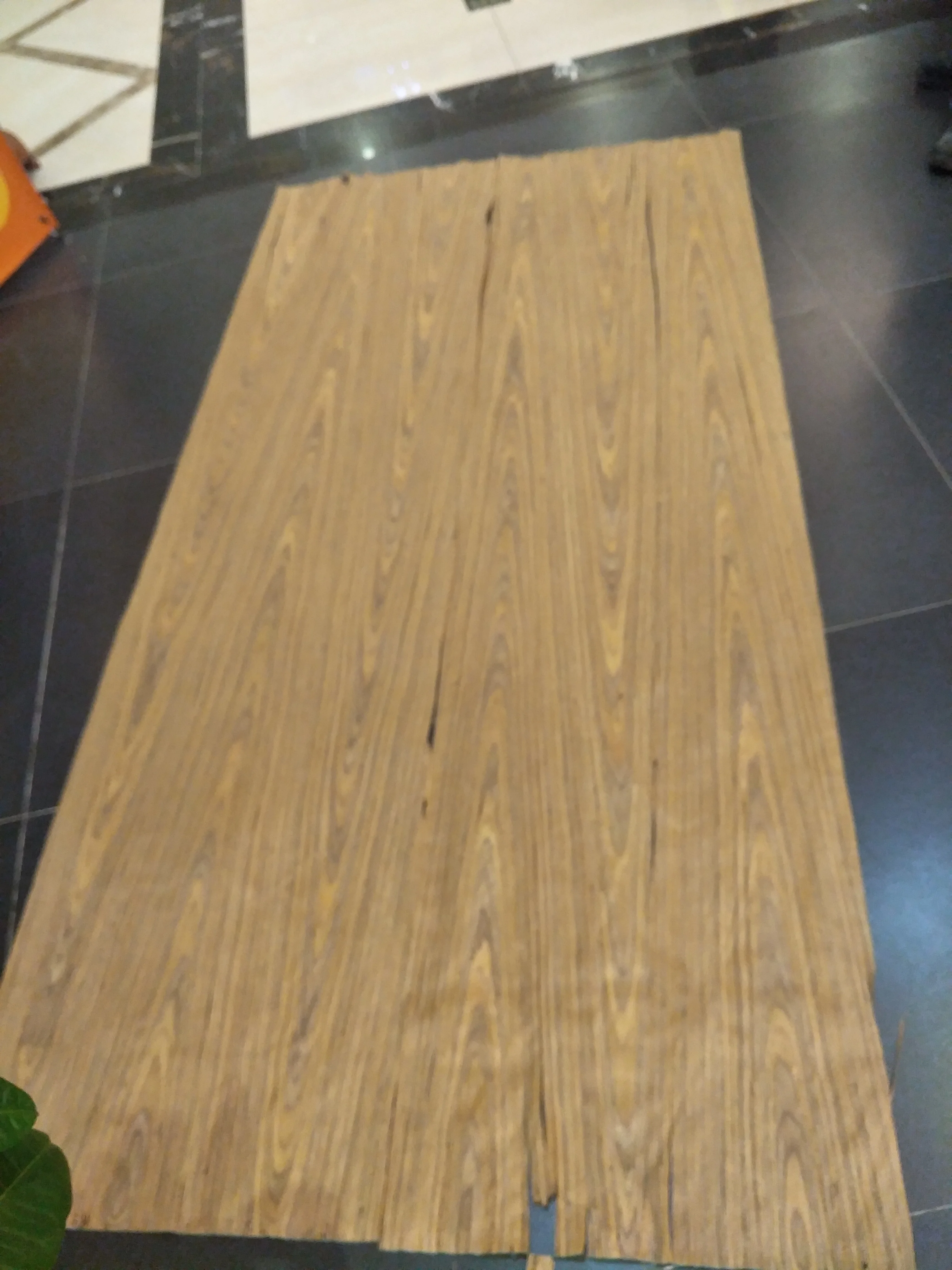 Recon crown cut teak veneer for plywood and mdf face