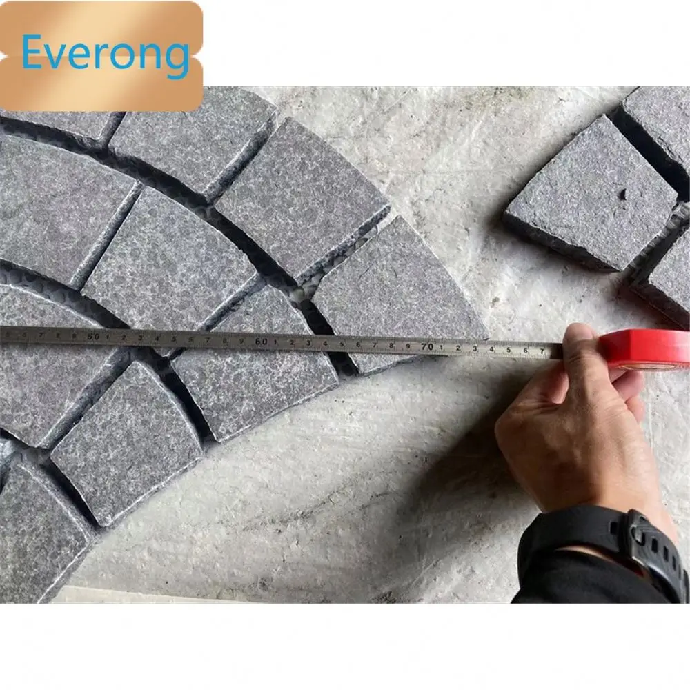 Meshed fan shape G684 black granite basalt cobblestone paving setts on mesh for garden path flooring