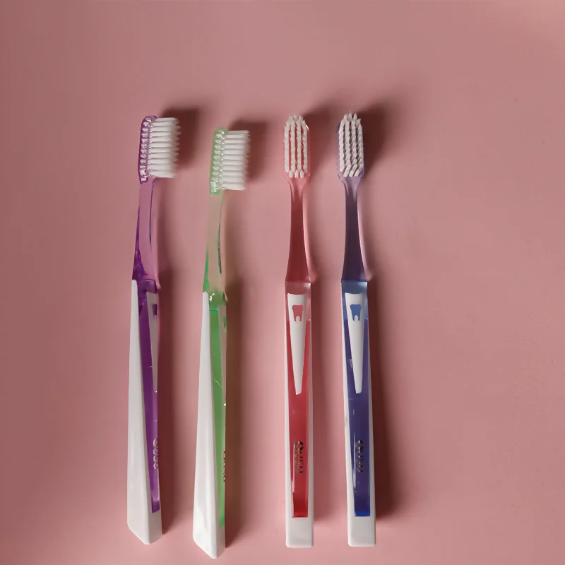 Hot Selling Home Bathroom Supplies Custom Logo Clear Plastic Handle Dental Brush with Soft Bristle