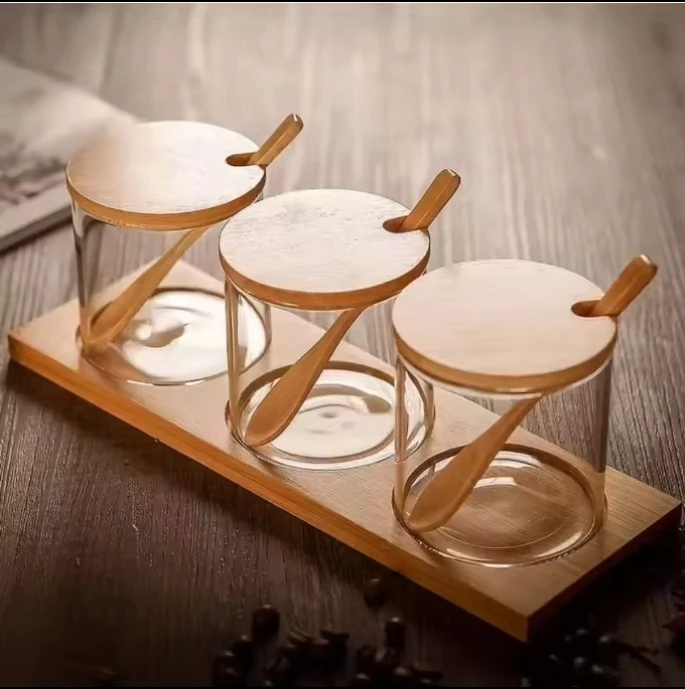 Factory Price 300ml kitchen gadgets Custom kitchenware set Kitchen seasoning Glass storage tank Salt tank