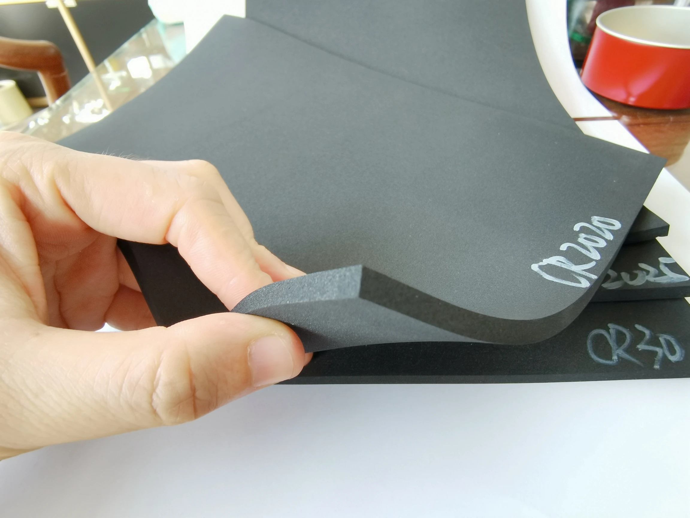 Waterproof Foam Rubber Sheet (CR Neoprene )Die Cut Foam Pads Cr Foam