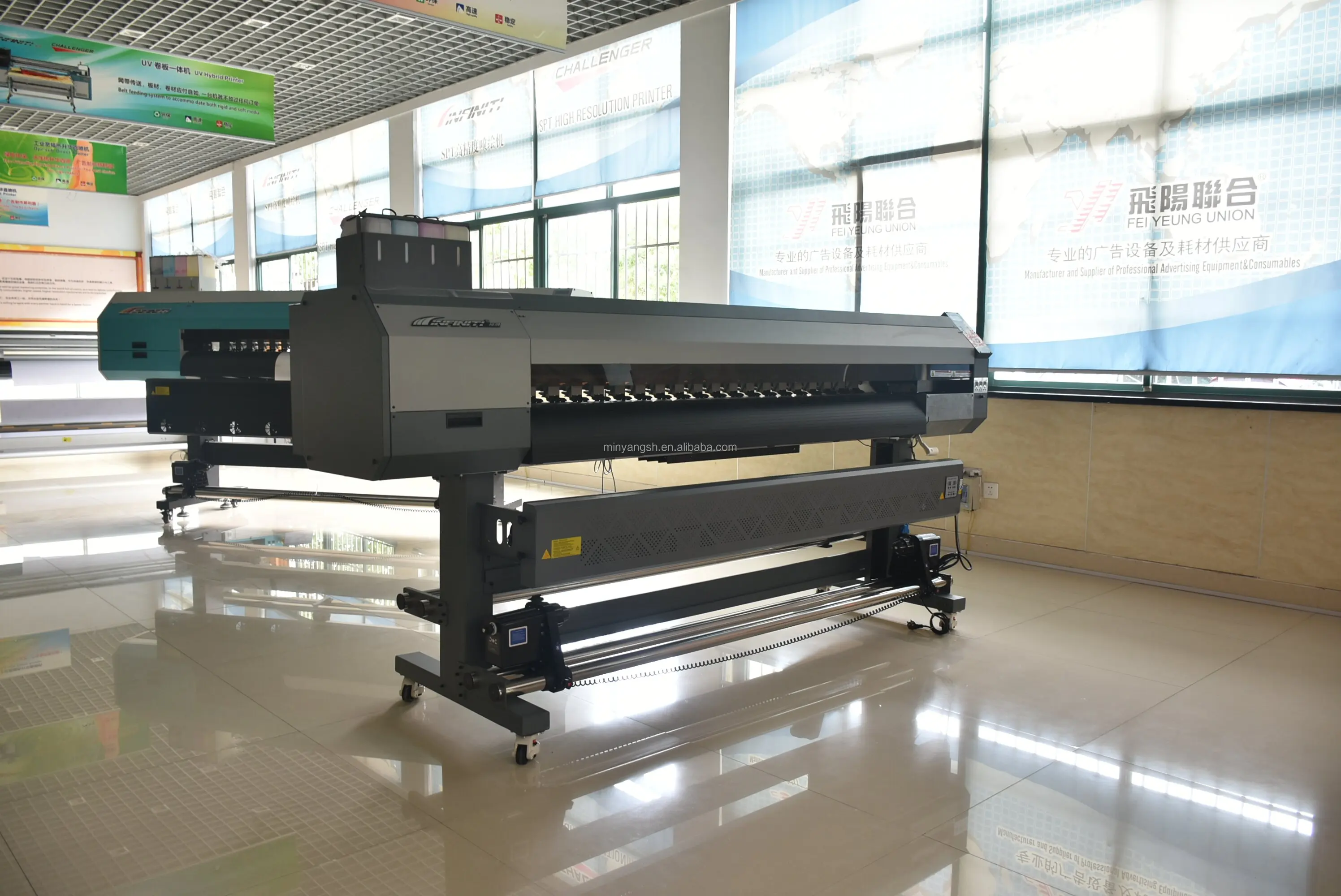 Infiniti FY-1800ES  I.8M eco solvent photo vinyl graphic digital printing machine inkjet printer with 2 pcs I3200