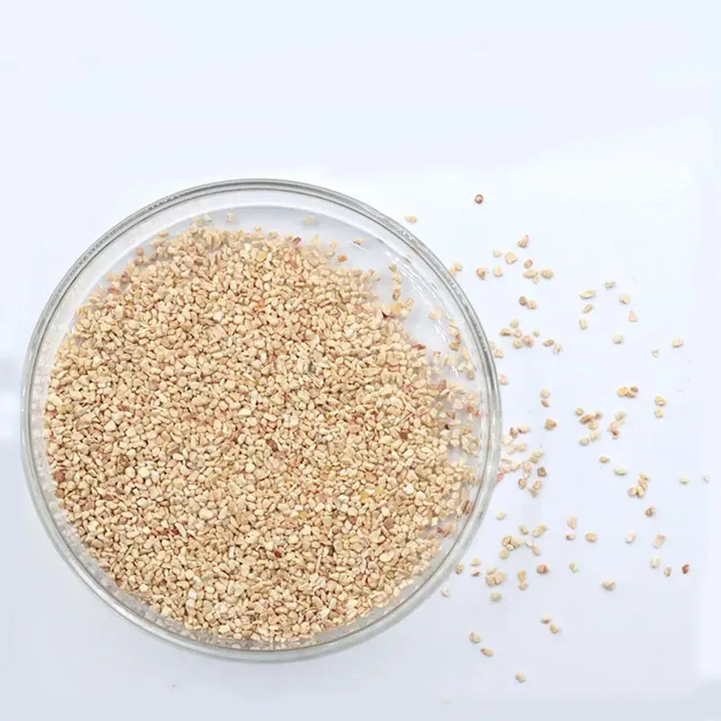 Feed Carrier Corn Cob Wear Resistance Water Absorption Corn Cob Manufacturer
