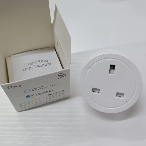 Hot selling 10A EU/ UK/ US Alexa Google Home Tuya Smart Power Strip Socket Remote Control Mini Wifi Smart Plug