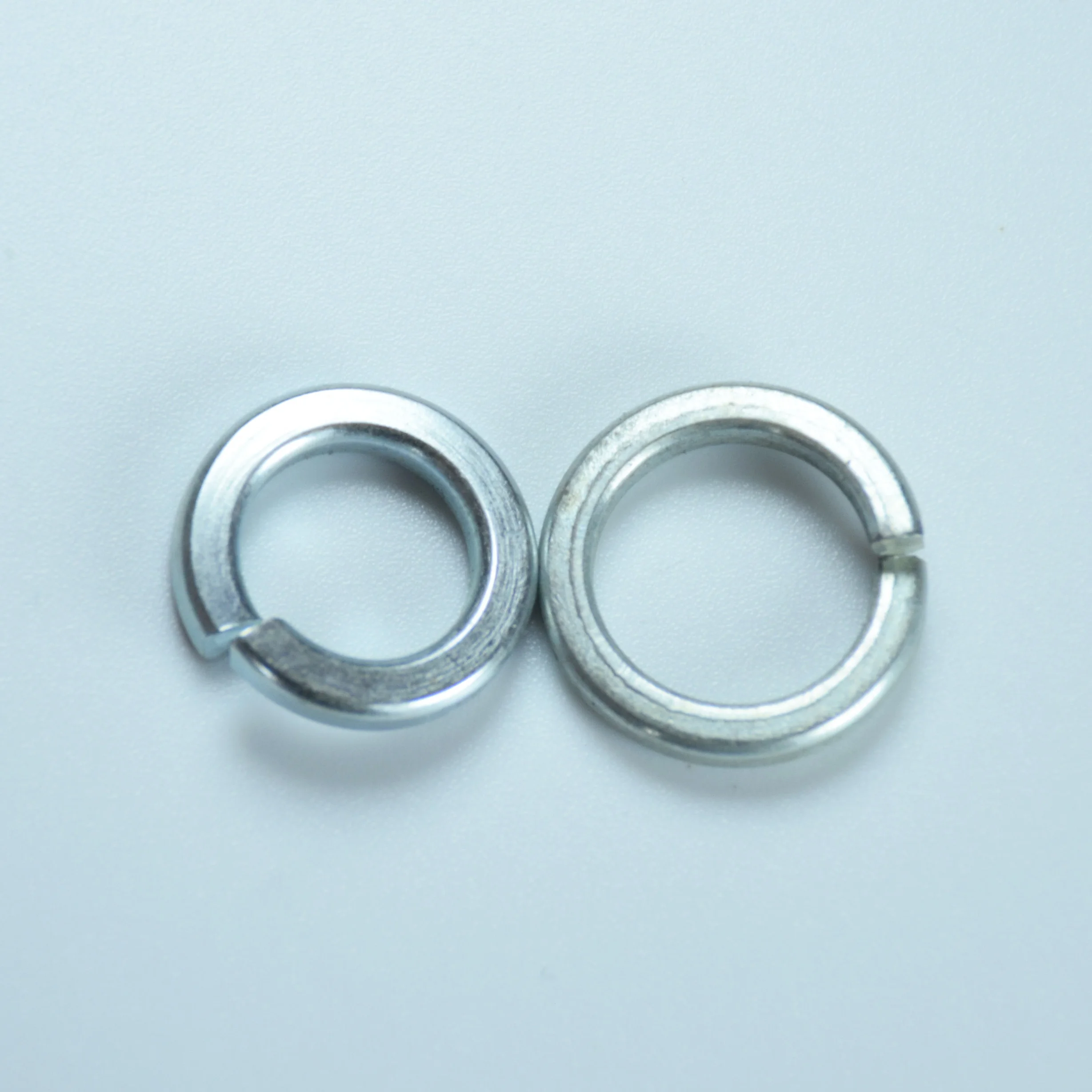 Крепежные болты гайки стальные шайбы открывающаяся пружинная шайба DIN127 ZINC_Plated