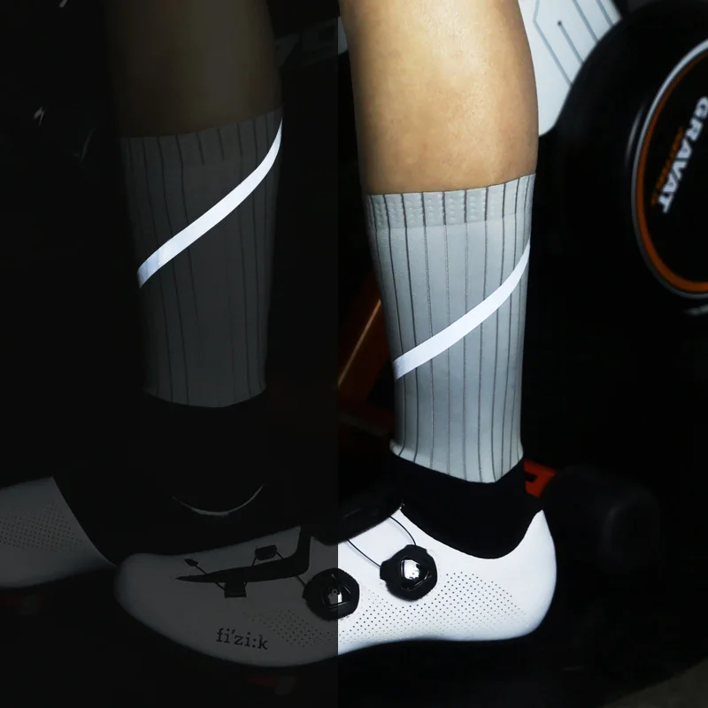 Aero Cycling Sock Seamless Hot Selling Bamboo Socks Sport Custom Reflective Monton Cycling Socks