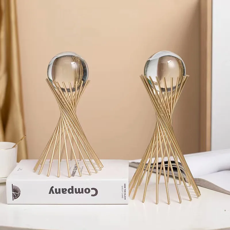 Interior Modern Nordic Table Gold Accessories Wholesale Metal  Art Crafts Home Decor Pieces Luxury Crystal Decor