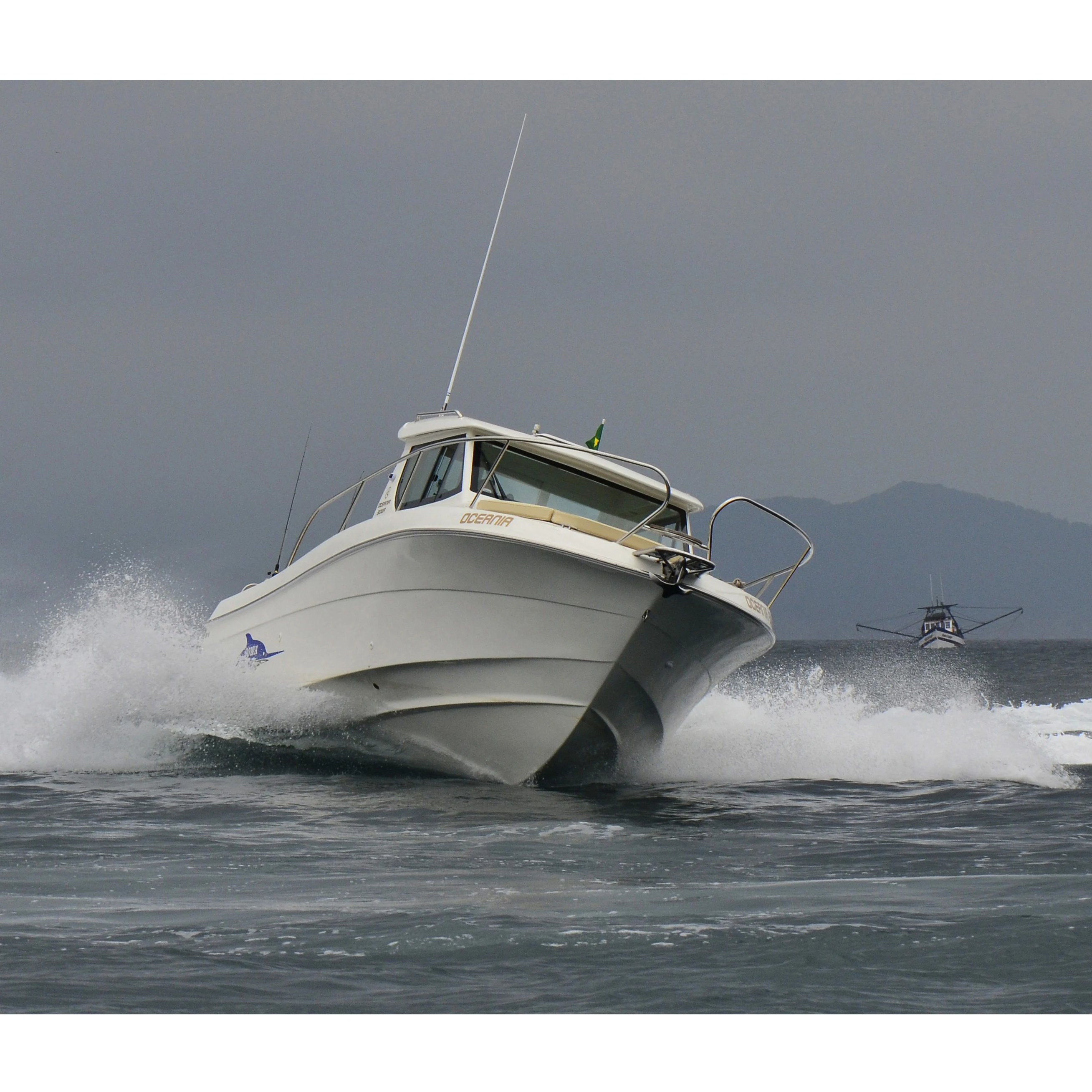 High Quality OCEANIA 32WA Outboard Engine Small Yacht Prices Mini Yacht For Sale1