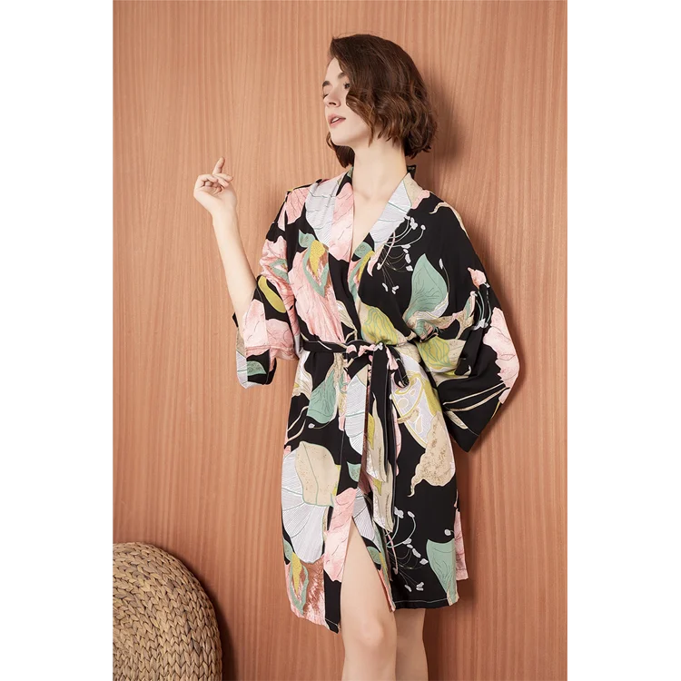 Oem Fashion Printed Ladies Sex Lingerie Loungewear Pajama Beautiful  Women Sleepwear Set