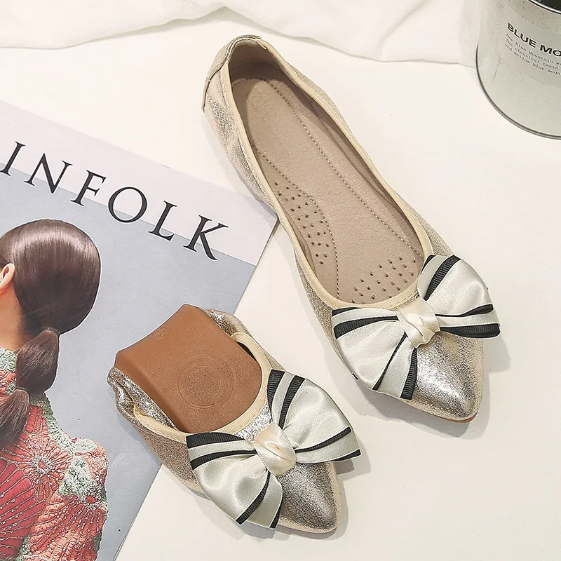 Customized Women Flats Soft Shining Leather Pointed toe Boat Shoes with Bowknot Beautiful Ladies Shoes Flat Pumps