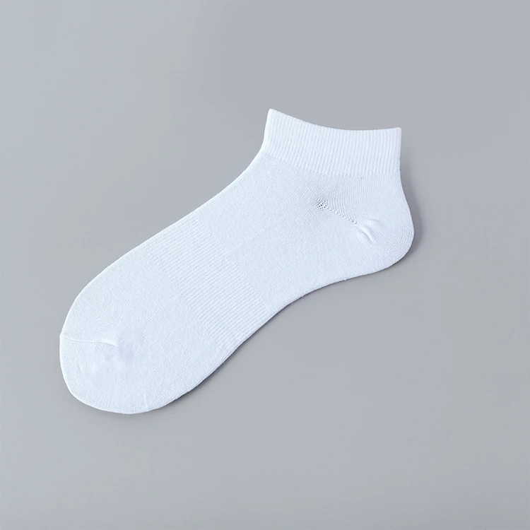 Cheap Wholesale OEM Cute Ankle Socks Custom Logo Summer Casual Socks Women Slipper Socks
