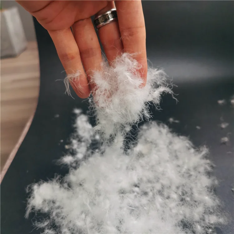 
95% washed pure white big cluster duck down with high filling power American standard 