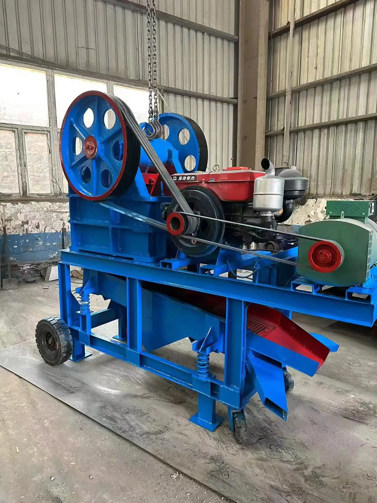 Jaw Crusher Stone Crushing Mobile Gold Ore Crusher With Conveyor Belt