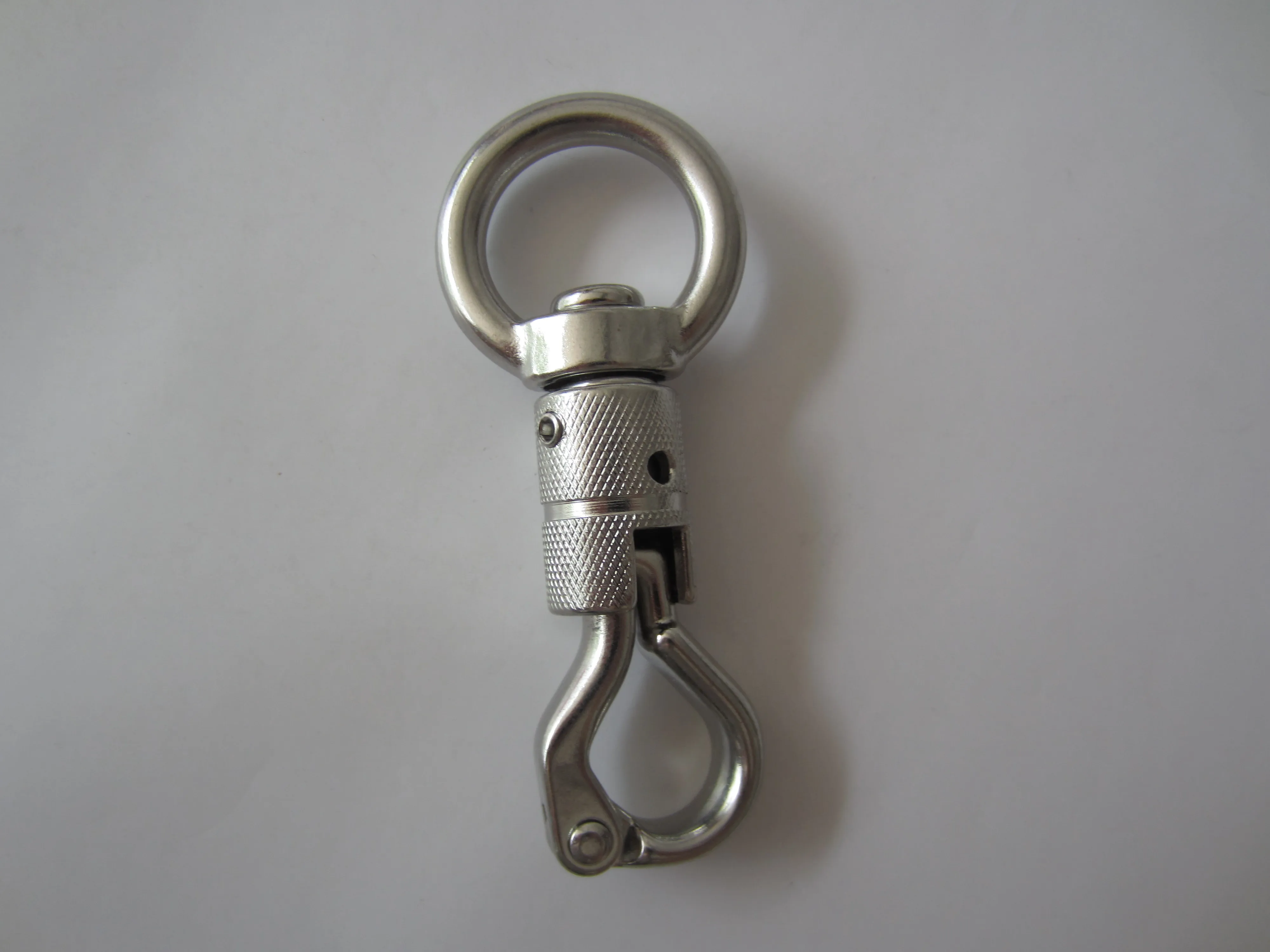
Stainless steel European type Bow shackle for marine and industrial rigging aplications 