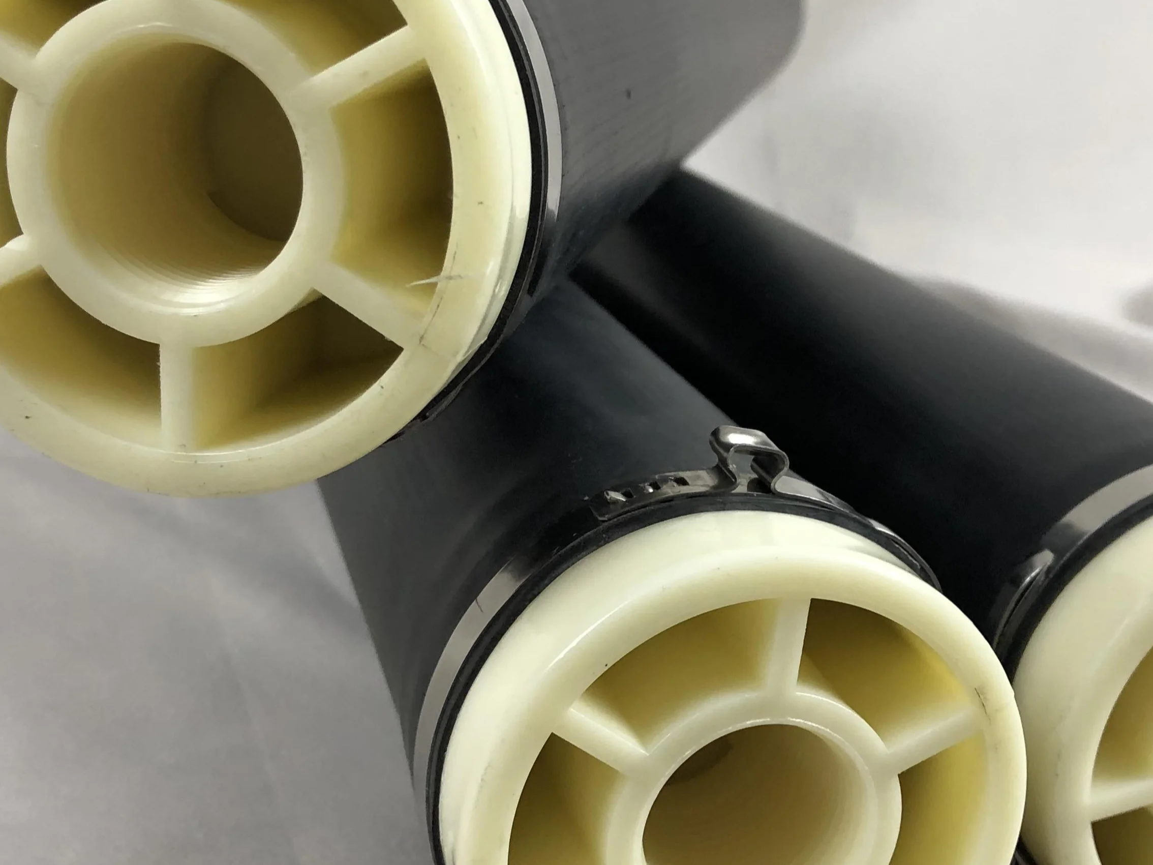 China Made EPDM SILICONE Membrane Micro Fine Bubble Diffuser Bubble Aerator Tube for Shrimp Pool Industrial Wastewater Treatment