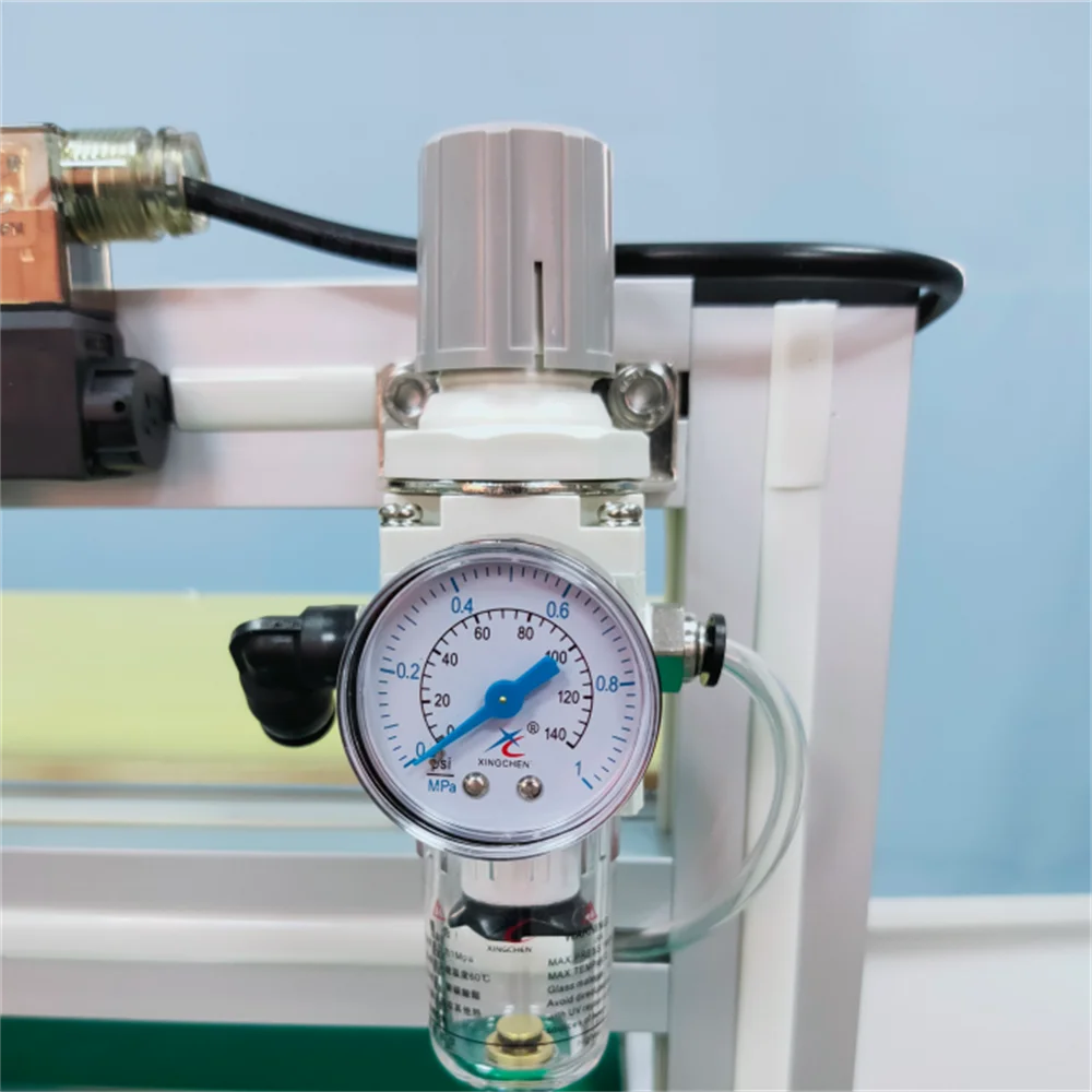 6000A Gantry Type Manual Pneumatic Cylindrical Battery Welder Equipment DC Tab Spot Welding