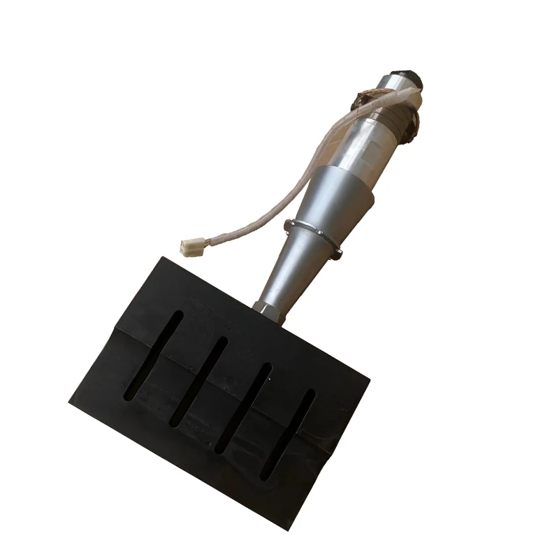 Shuangchao  Manufacturer Competition Price 15khz 2600watt Welding 4 Pcs Piezoelectric Ceramics Ultrasonic Transducer