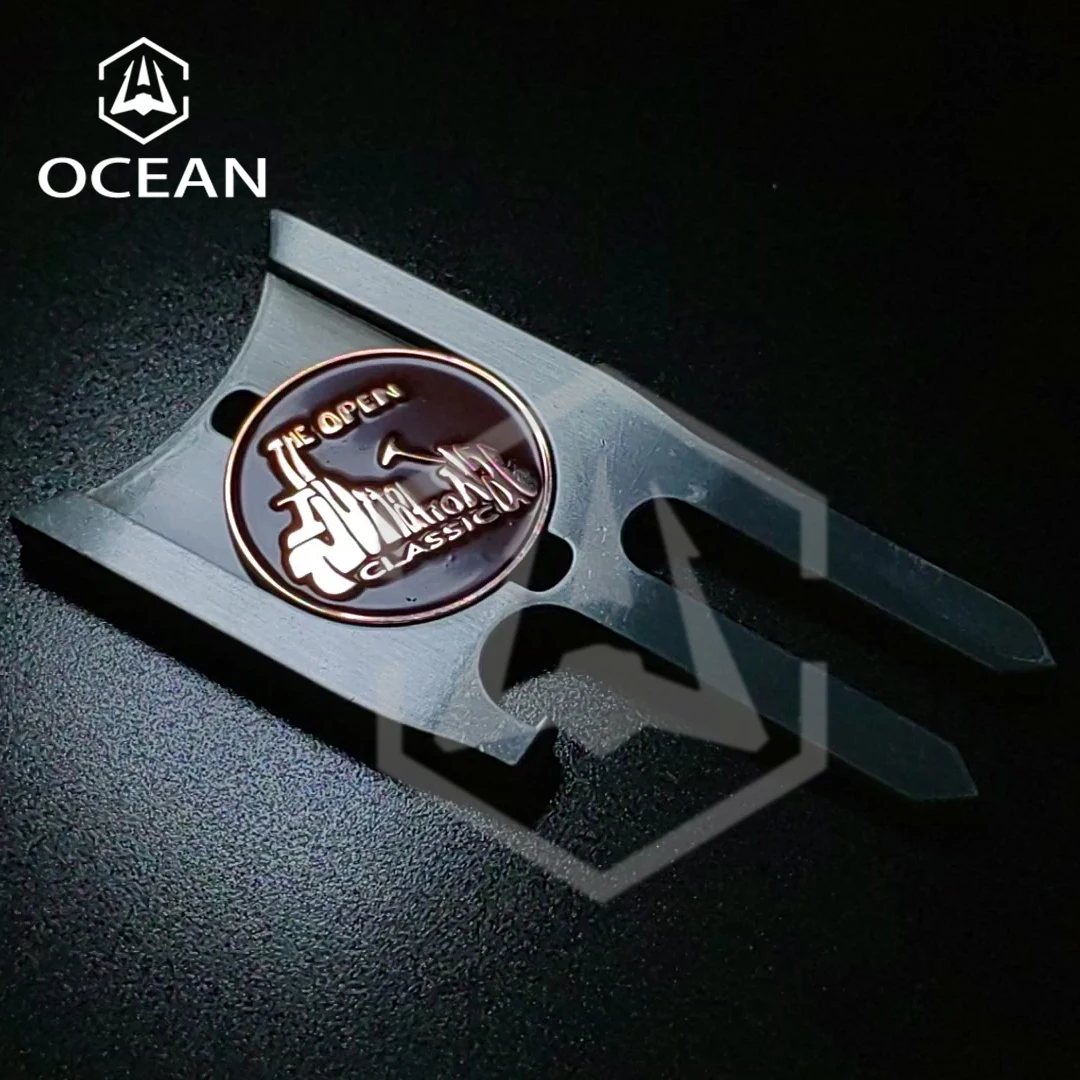 Custom Multifunction Metal Golf Club Zinc Alloy Stainless Steel Golf Ball Marker Metal Ball Marker With Divot Tool