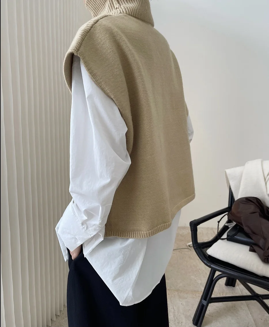 Autumn Winter Korean Style Wide-shouldered Lady Sweater Vest for Women Sleeveless