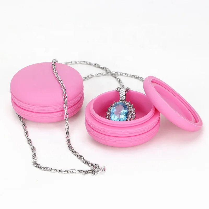 New Style Macaron small portable travel jars/women silicone luxury cosmetic container